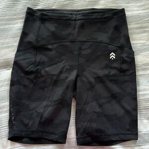 Lululemon Bike Shorts, Camo Print